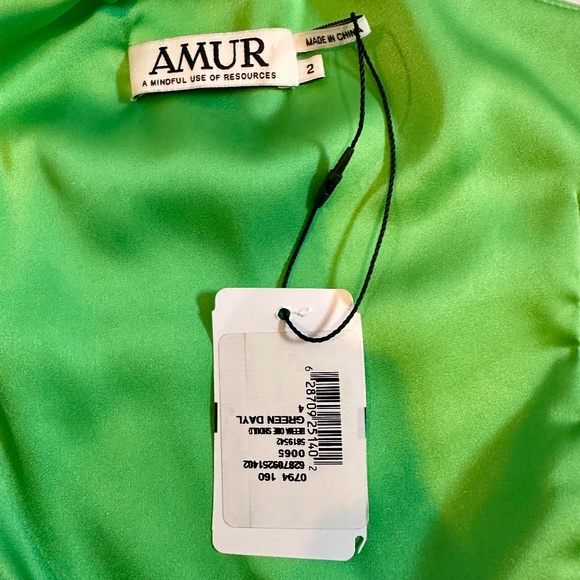 New w/Tags!! Amur Deena One Shoulder Gown in Green Daylily, size 4 - Picture 15 of 16